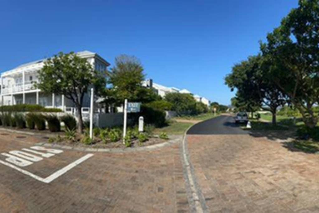 Summit Song - Thesen Island Villa Knysna Buitenkant foto
